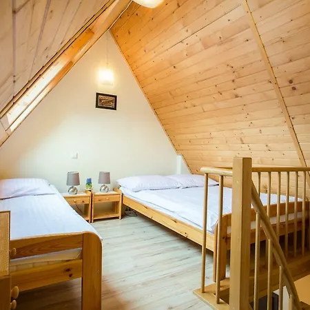 Pomaranczowy Z Basenem I Sauna *