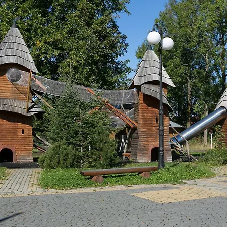 Pomaranczowy Z Basenem I Sauna Apartment
