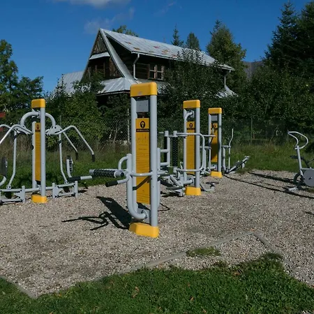 Pomarańczowy Z Basenem I Sauną Apartament *